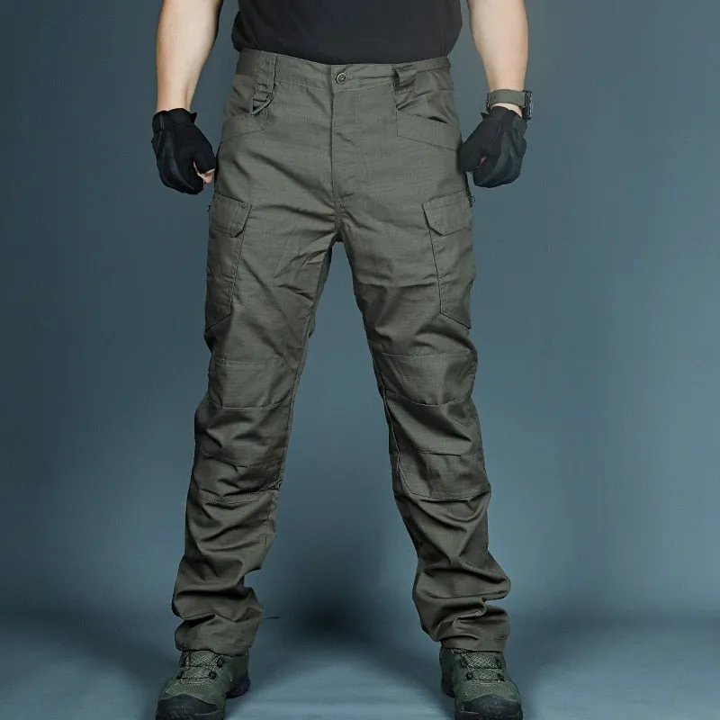Men&#39;s Tactical Pants Outdoor Hiking Waterproof Army Military Camouflage Long Trousers Male Casual Multi Pocket Cargo Pants 6XL